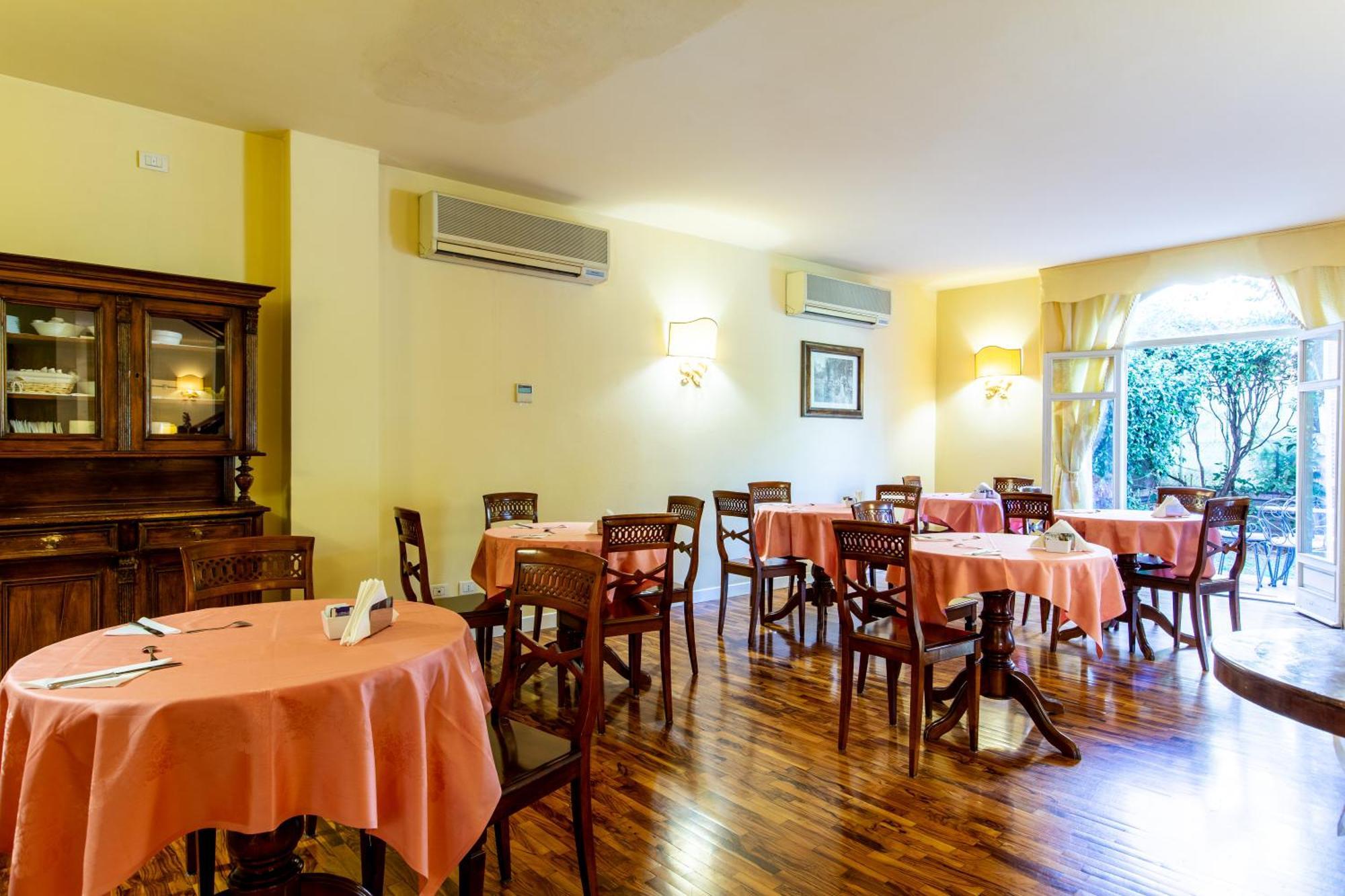 Hotel Sant'Andrea Равенна Экстерьер фото