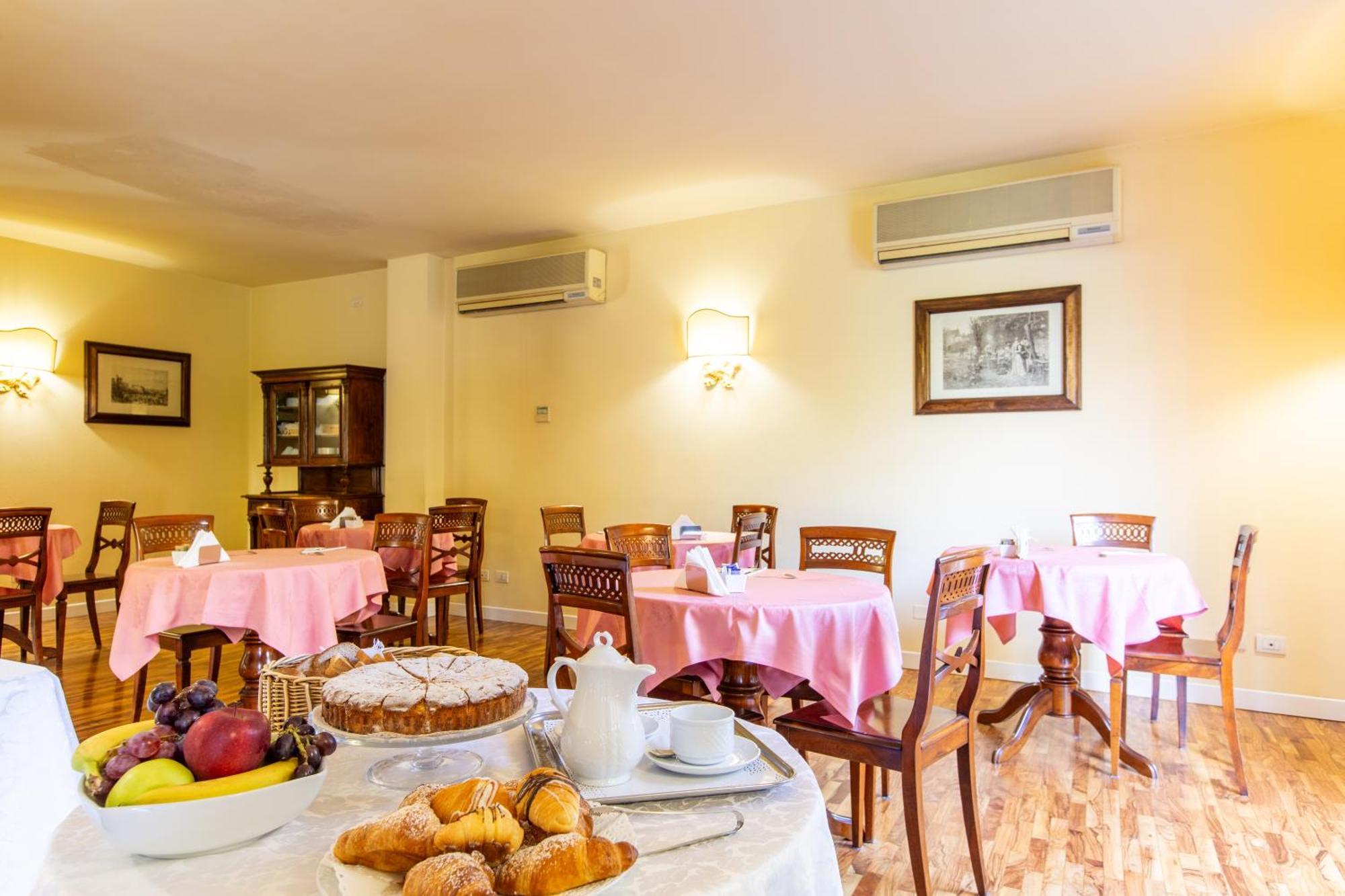 Hotel Sant'Andrea Равенна Экстерьер фото