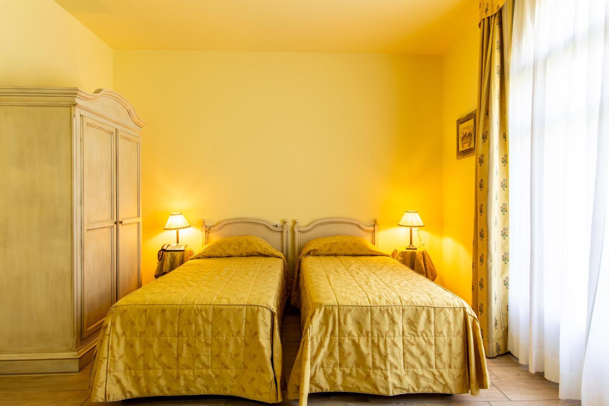 Hotel Sant'Andrea Равенна Экстерьер фото